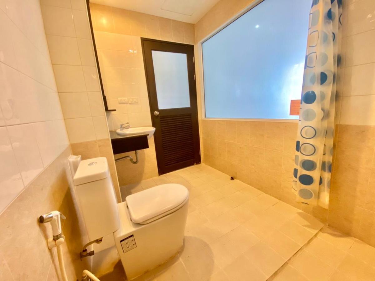 One World One Home Patong 2 Exterior photo