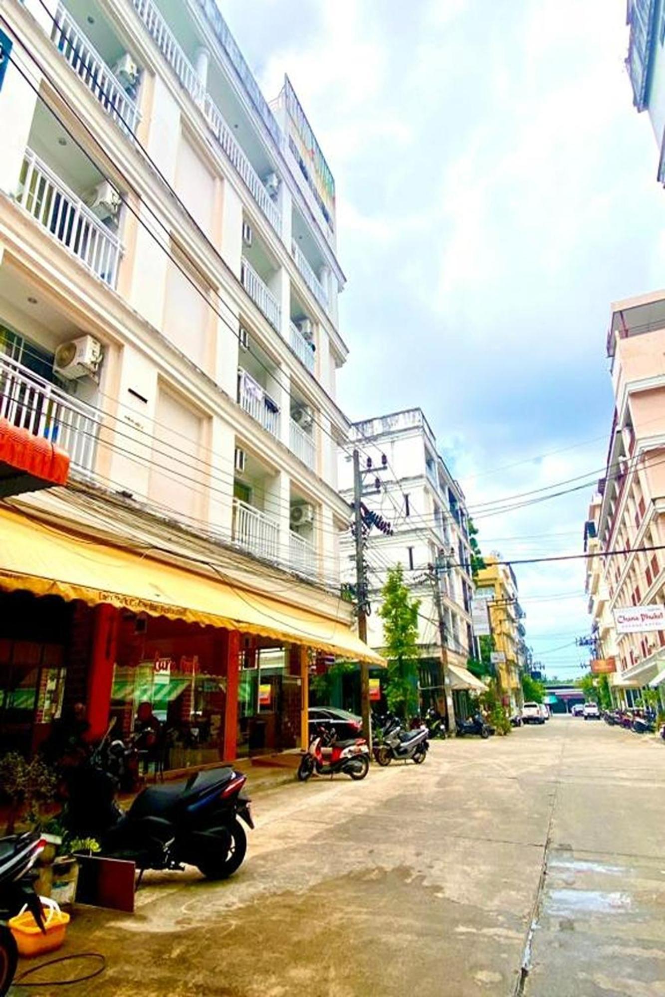 One World One Home Patong 2 Exterior photo